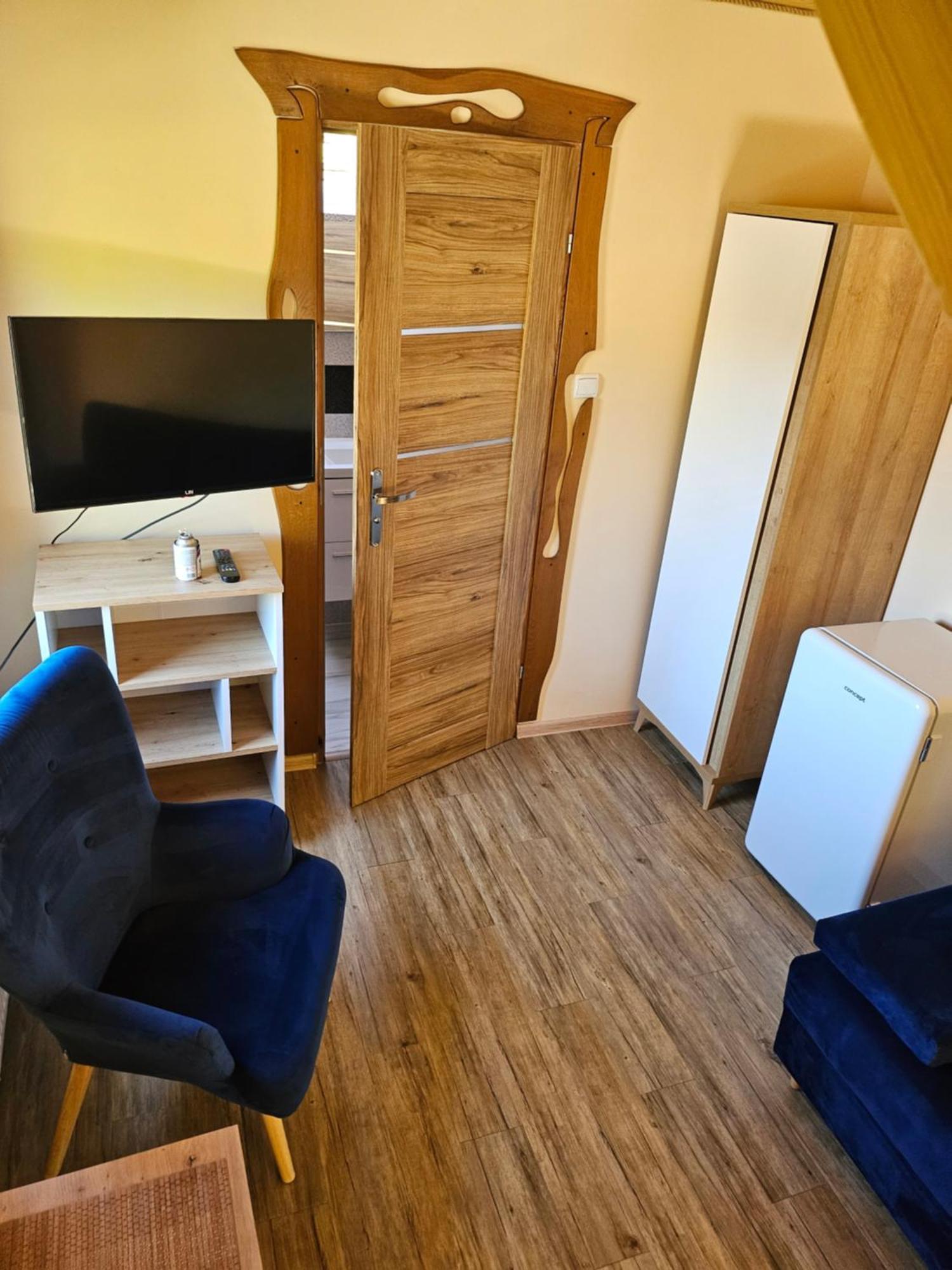 Siedlisko Lipowiec I Pokoje Apartamenty Berezka Polanczyk Exterior photo